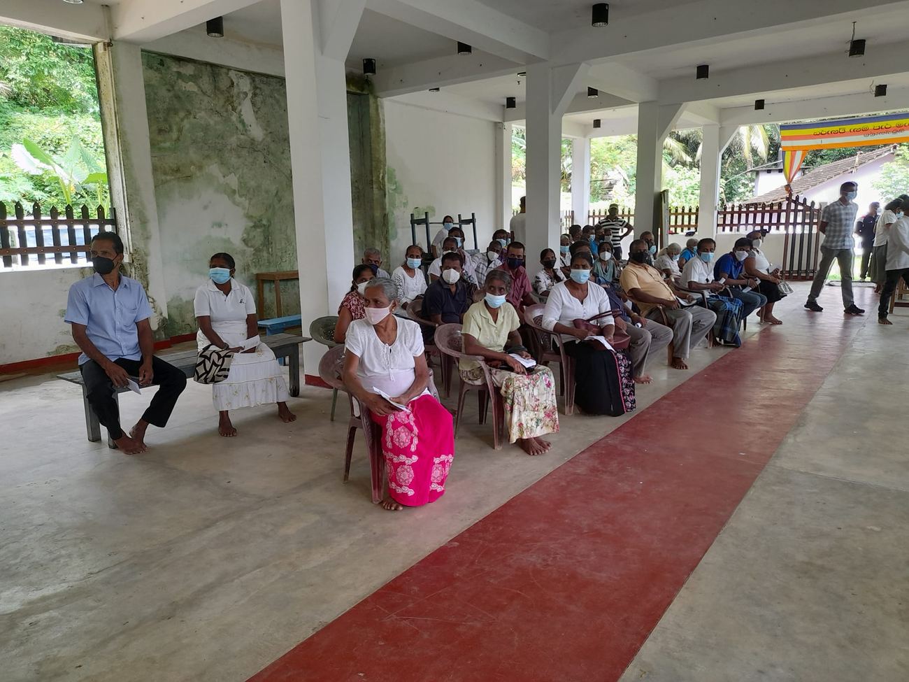Niunhella eye care clinic patient waiting area
